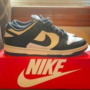 Women’s Nike Dunk Low white and black Size 9.5